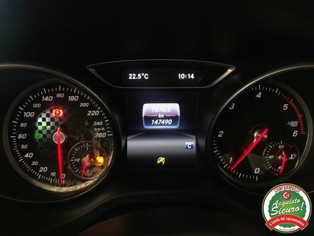 MERCEDES-BENZ A 180 d Premium