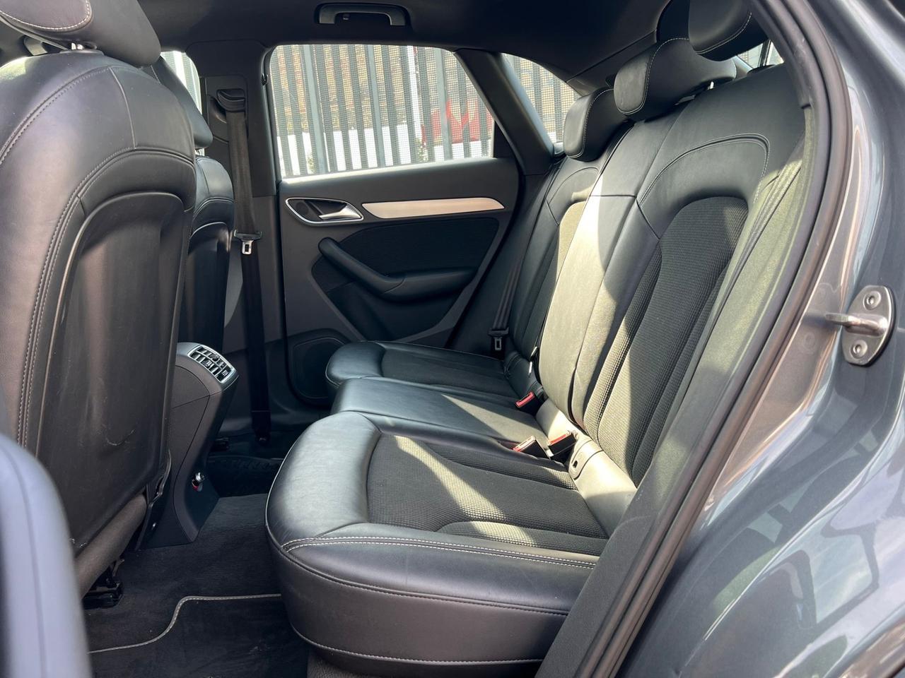 Audi Q3 2.0 TDI 150 CV quattro S tronic edition Sport