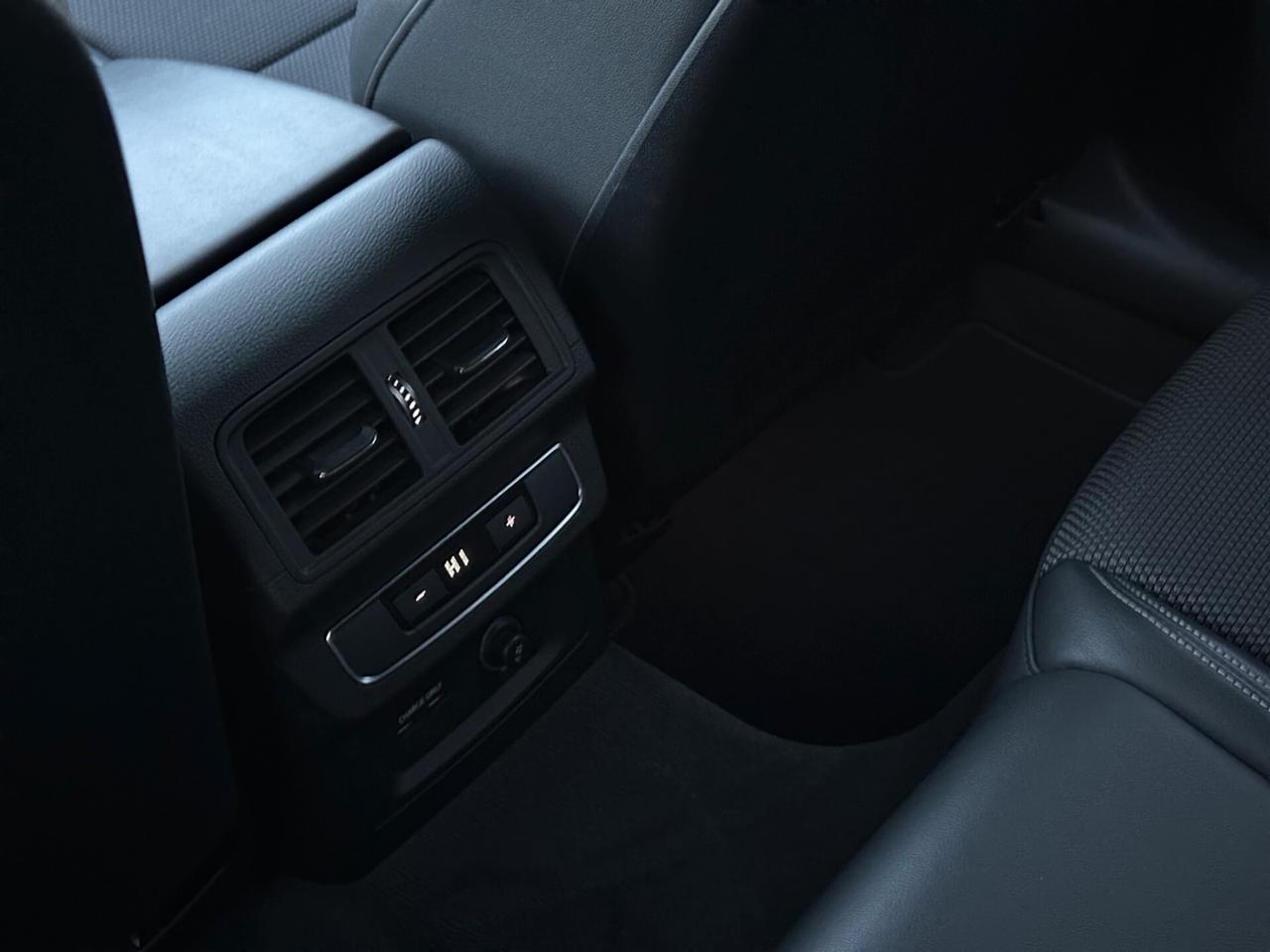 Audi Q5 SPB 40 TDI quattro S Tronic Line Plus