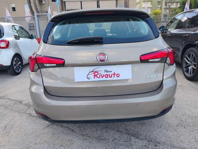 FIAT Tipo 1.4 T-Jet 120CV GPL SW Lounge