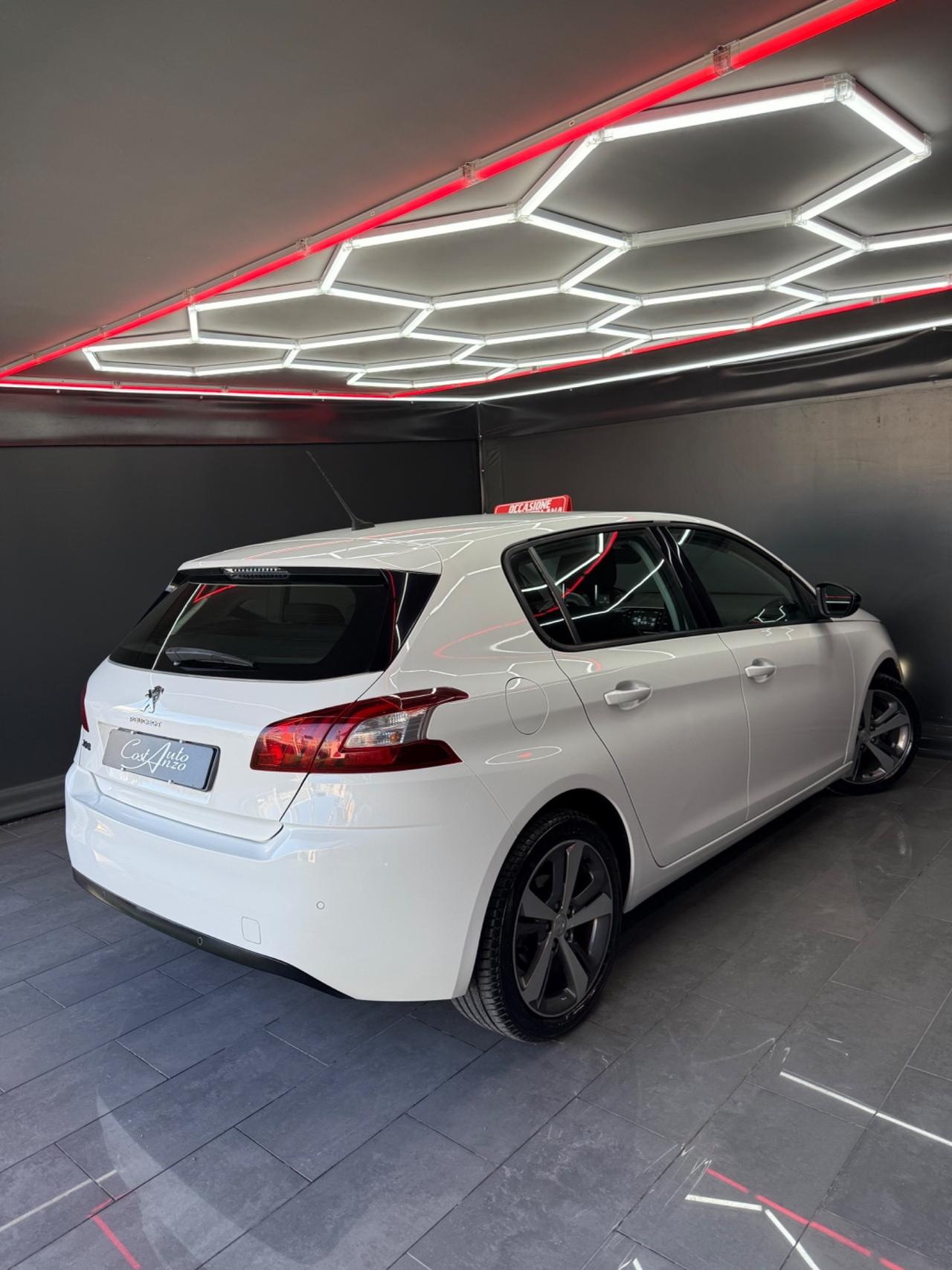 Peugeot 308 1.6 HDi 92 CV Allure 2014