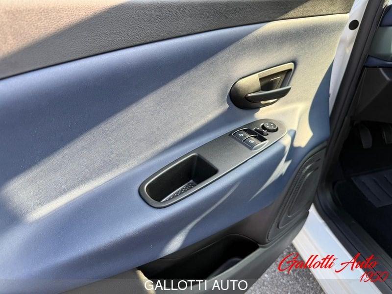 Lancia Ypsilon Ibrida ORO 1.0 70CV