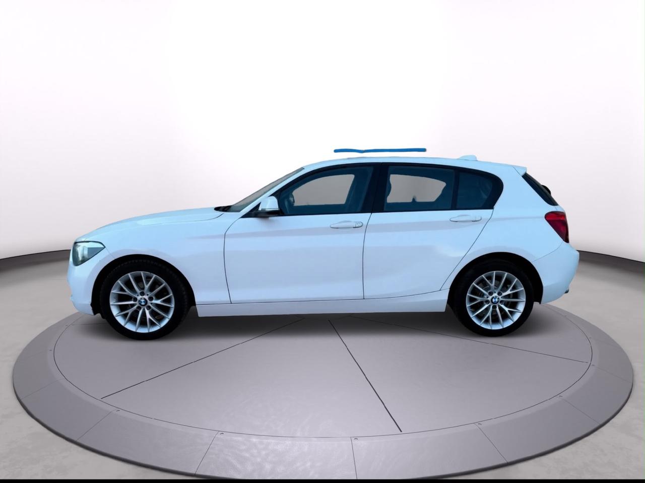 Bmw 114d 1.6 diesel anno 2016 neo patentati