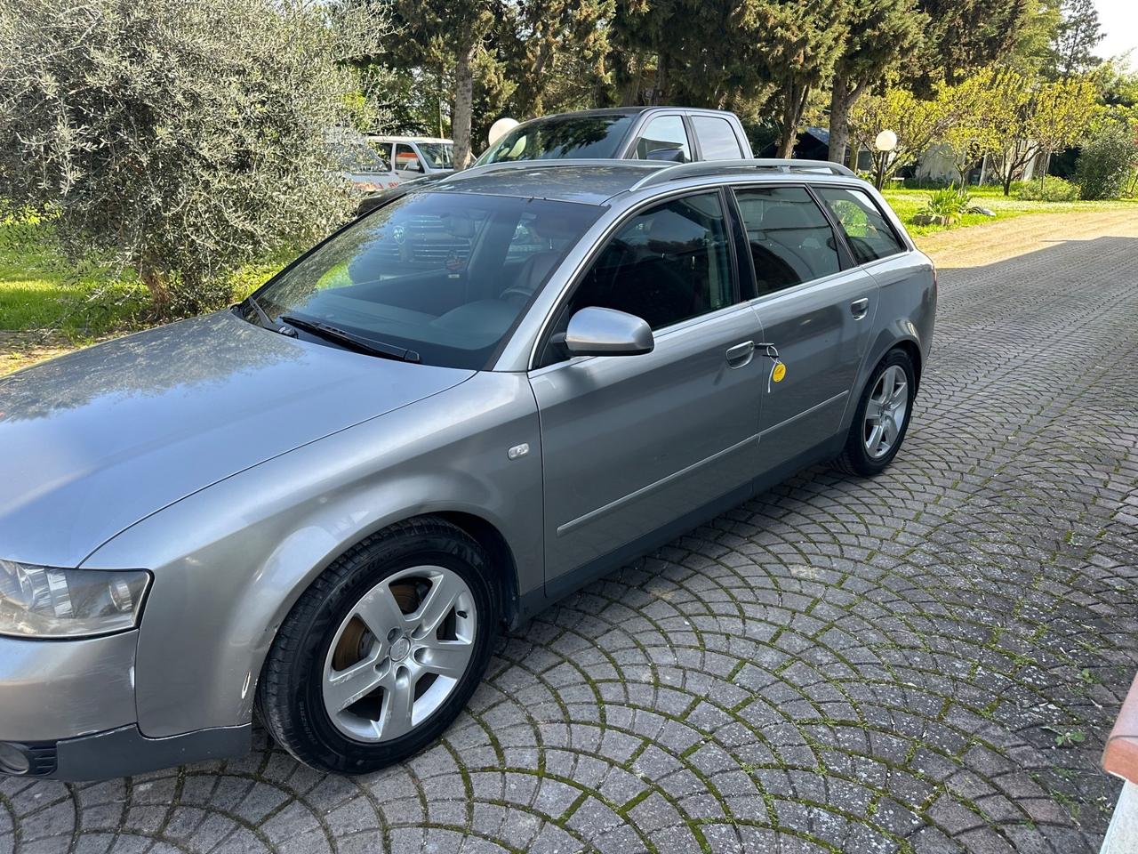 Audi A4 1.9 TDI/130 CV cat Avant VENDITA SOLO A COMMERCIANTI