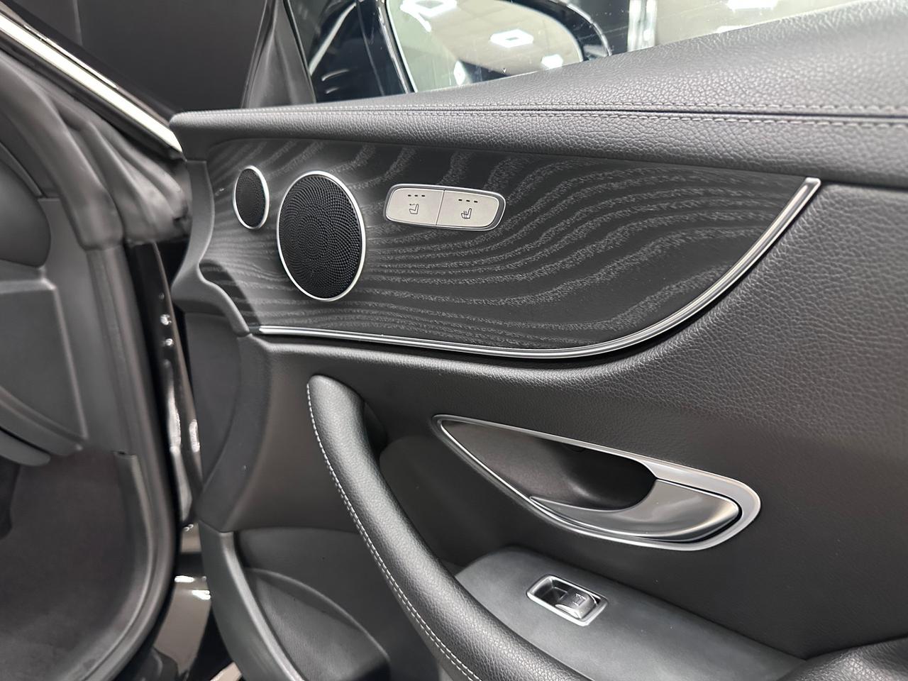 Mercedes-Benz E 220 E Cabrio 220 d Premium Plus auto