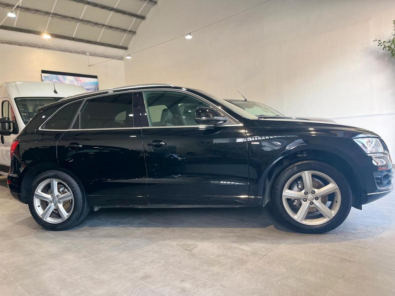 Audi Q5 2.0 TDI 170 CV quattro S tronic S-LINE interior exterior *tetto pan*