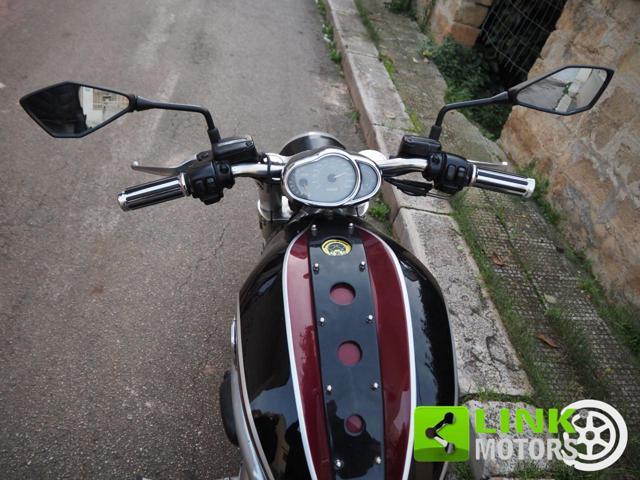 HARLEY-DAVIDSON 1130 V-ROD - VRSCR Street Rod