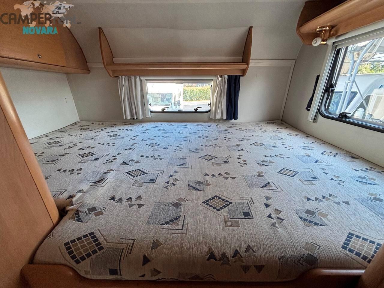 Mclouis MC LOUIS TANDY 630 - Mansardato con garage