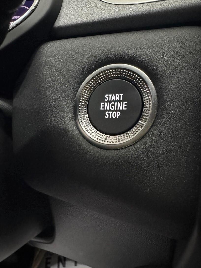 Captur 1.0TCe 90CV Techno NAVI GRANDE COME NUOVA