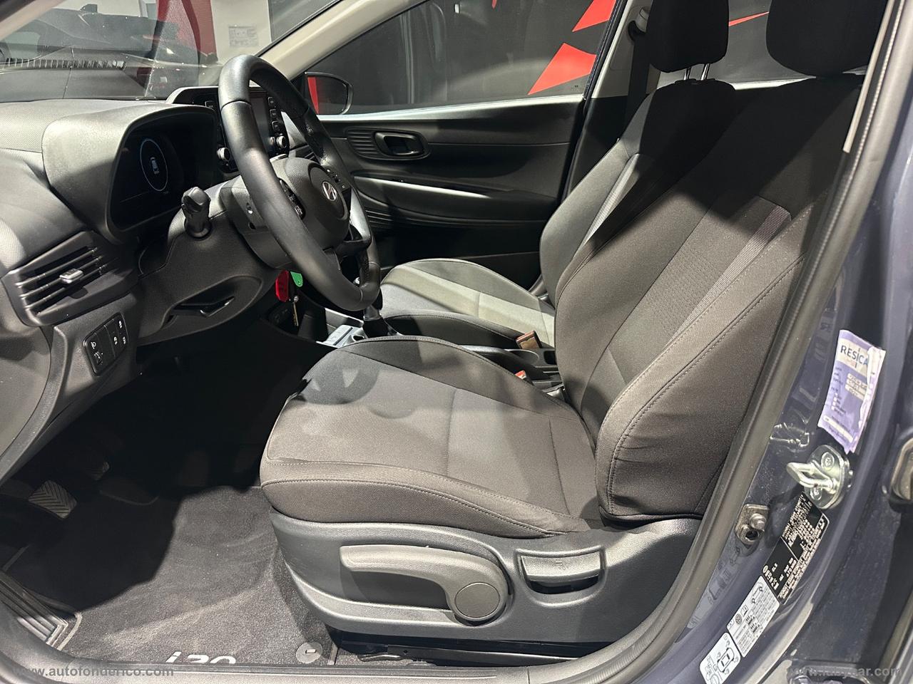 HYUNDAI i20 1.0 T-GDI 48V iMT ConnectLine