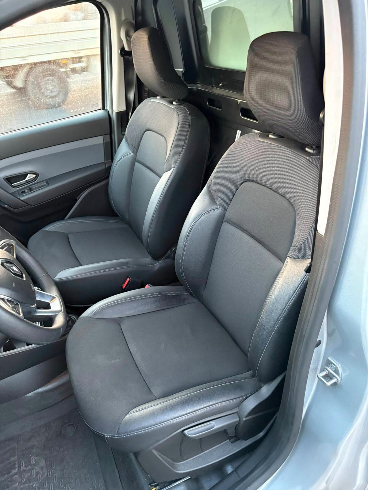 Renault Express 1.5 Blue dCi 95cv coibentato