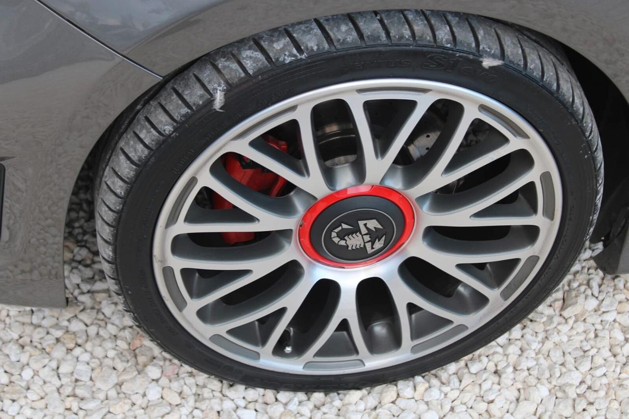 Abarth 595 C 1.4 Turbo T-Jet 165 CV Turismo