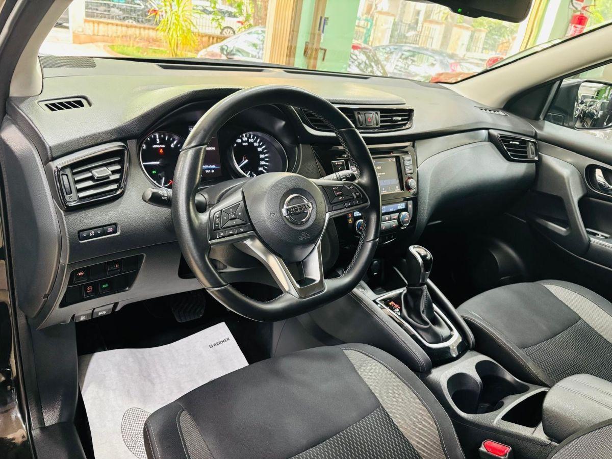 Nissan Qashqai 1.5 dCi 115 cv Automatica N-Tec Total Black