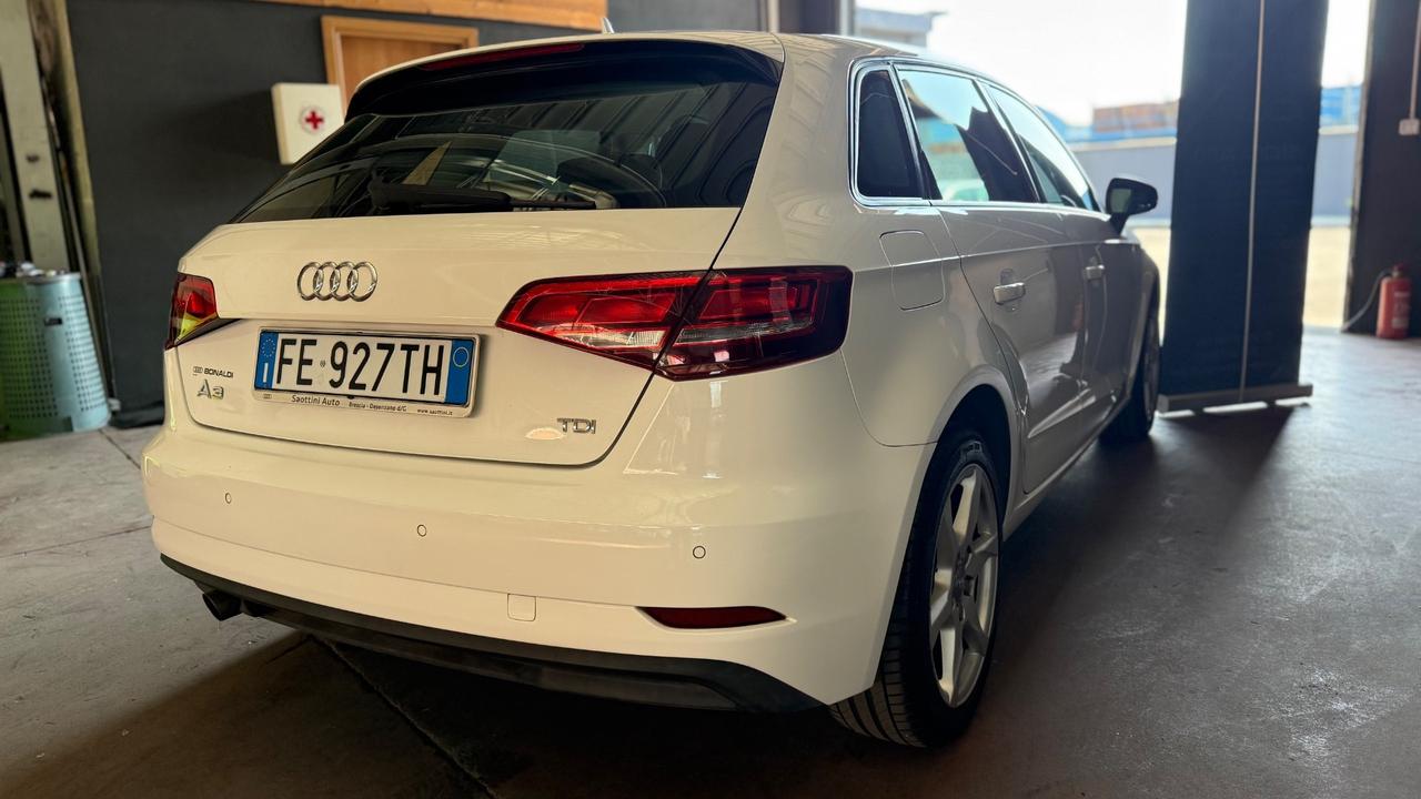 Audi A3 SPB 1.6 TDI S tronic Sport