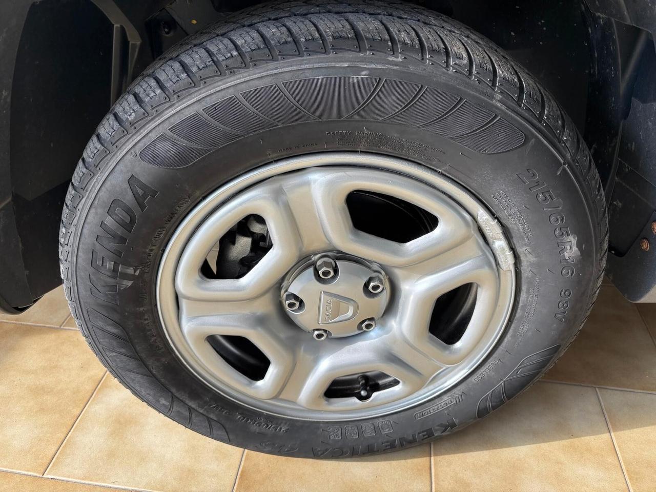 DACIA DUSTER ANNO 2019 DS 1.5 4X4 ADATTA NEOPATENTATI KM 110 MILA