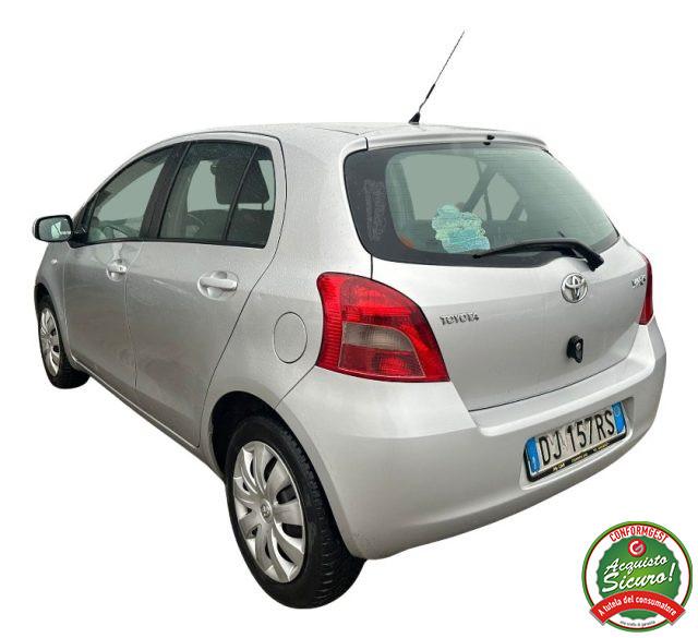 TOYOTA Yaris 1.3 5 porte