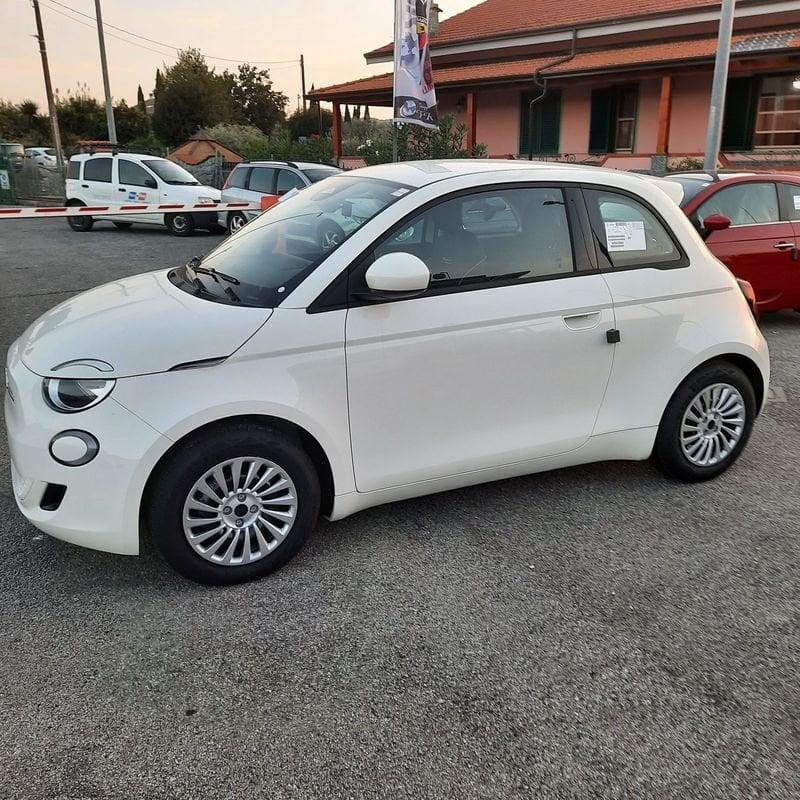 FIAT 500 Action Berlina 190 24 KWH