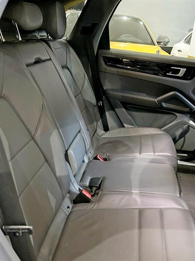 Porsche Cayenne 2.9 V6 S