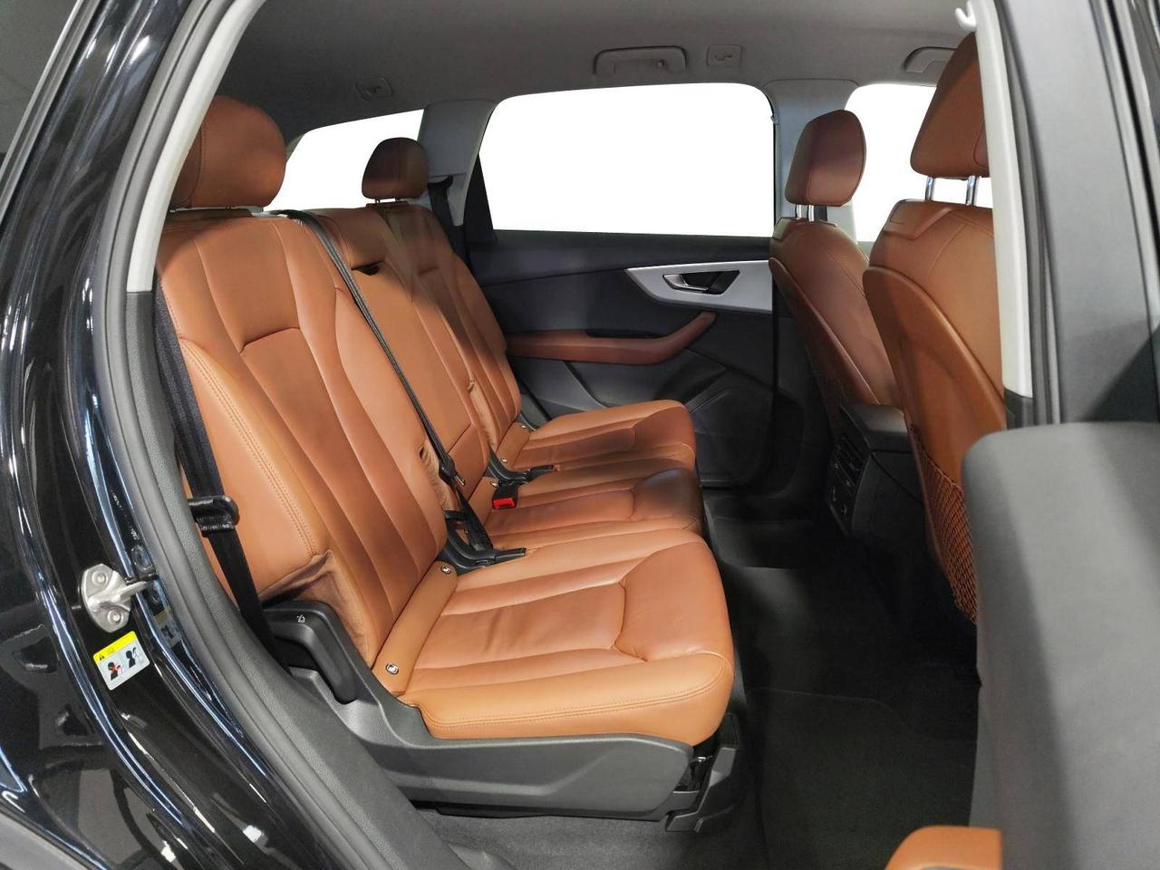 Audi Q7 50 3.0 tdi mhev Business quattro 7 Posti