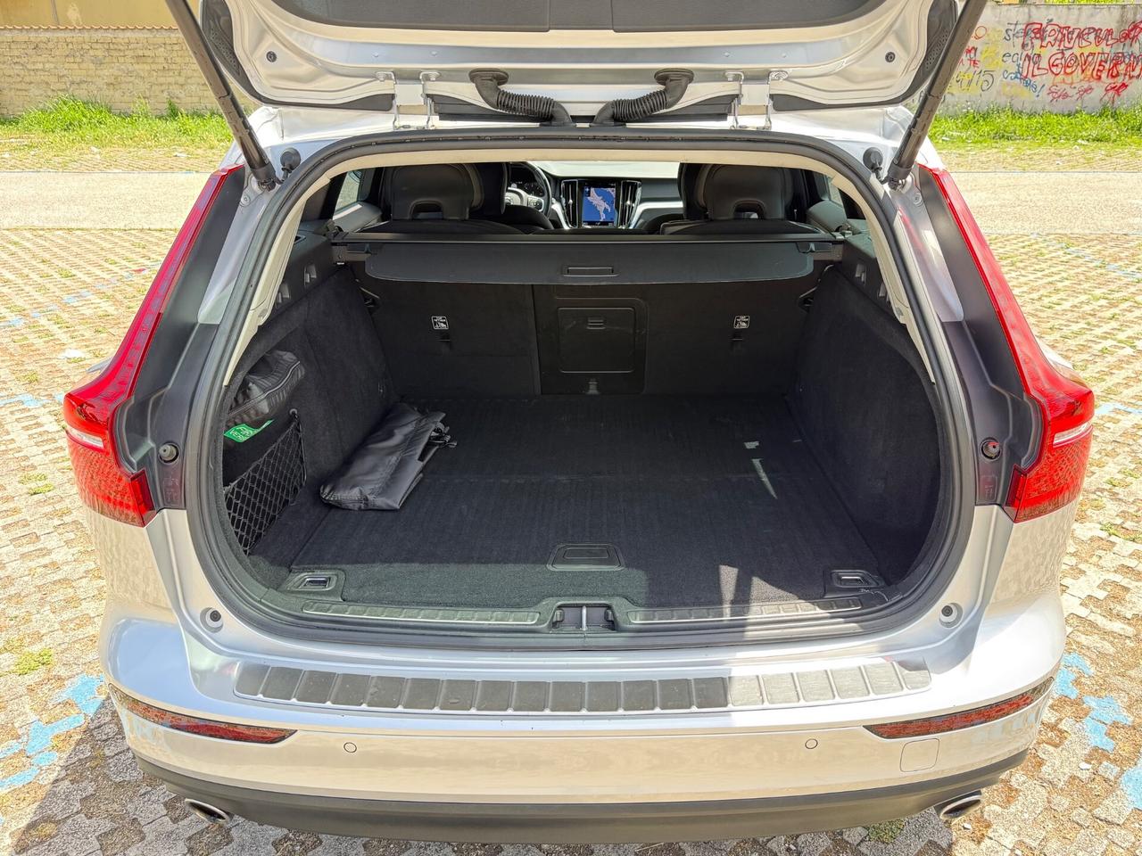 VOLVO V60 2021 B4 Geartronic