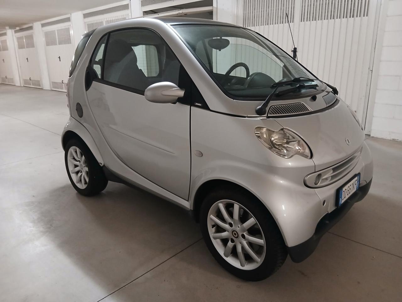 Smart ForTwo 700 coupé passion cambio automatico sequenziale