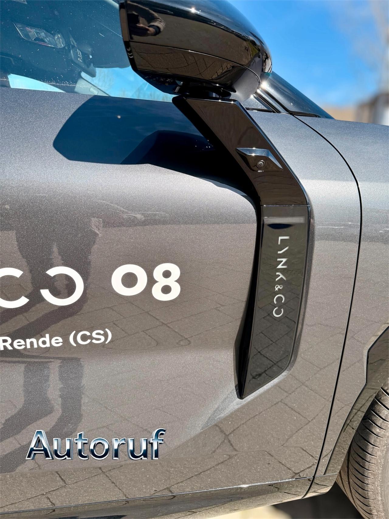 Lynk&co 08 - 1.5 Plug in Hybrid 345 CV