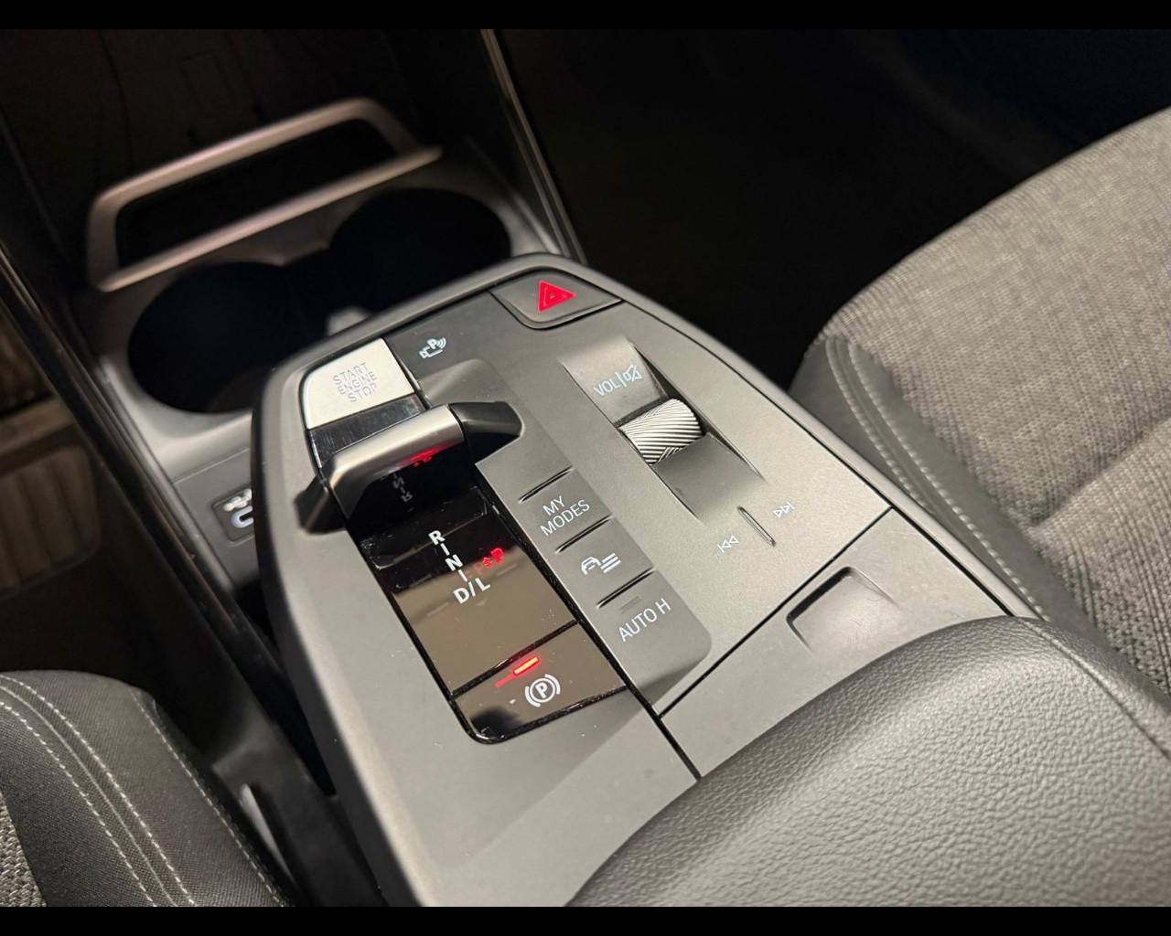 BMW Serie 2 A.T. (U06) - 218d Active Tourer