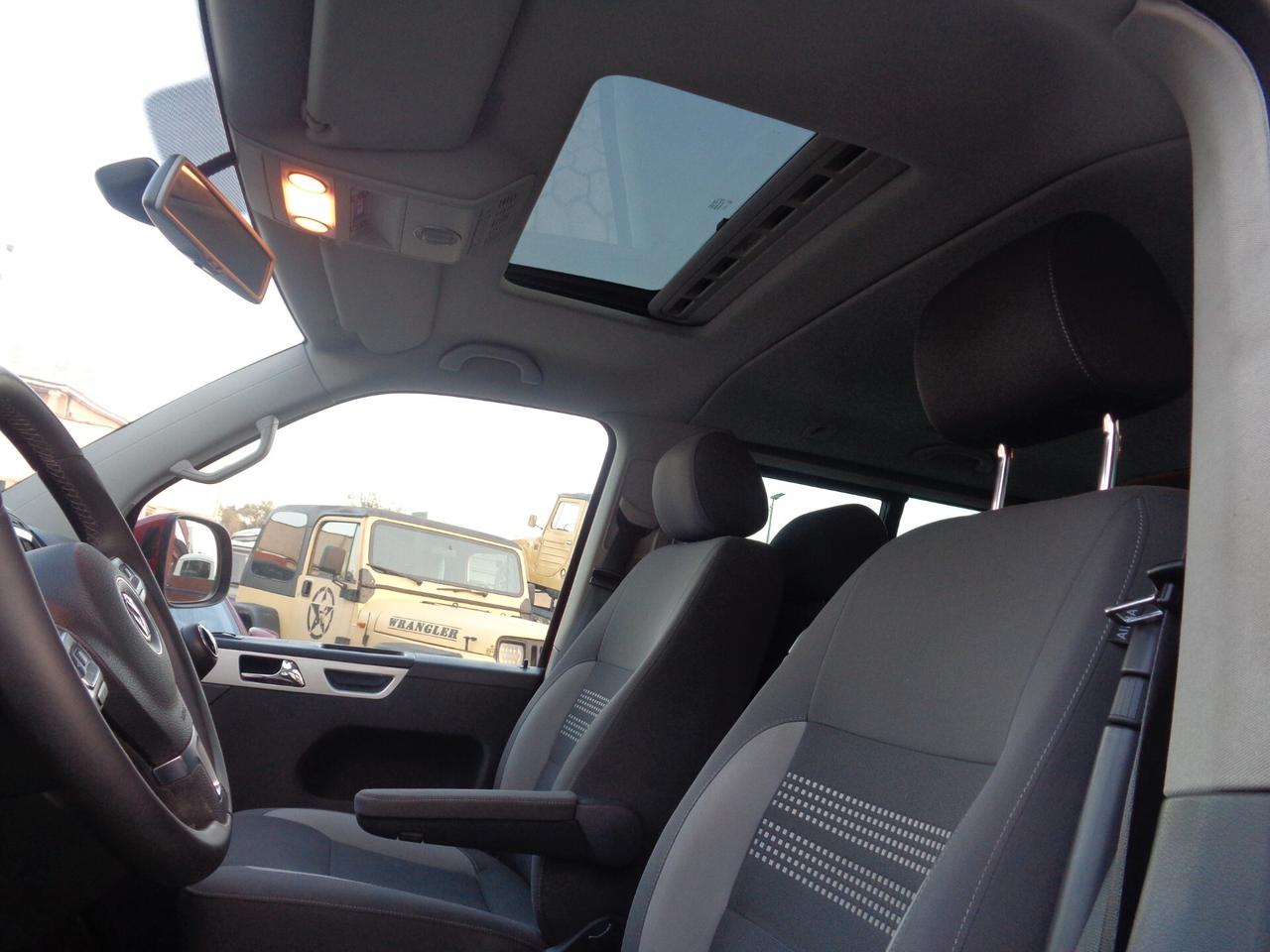 Volkswagen T5 Multivan 2.0 BiTDI 180CV 25° Edition