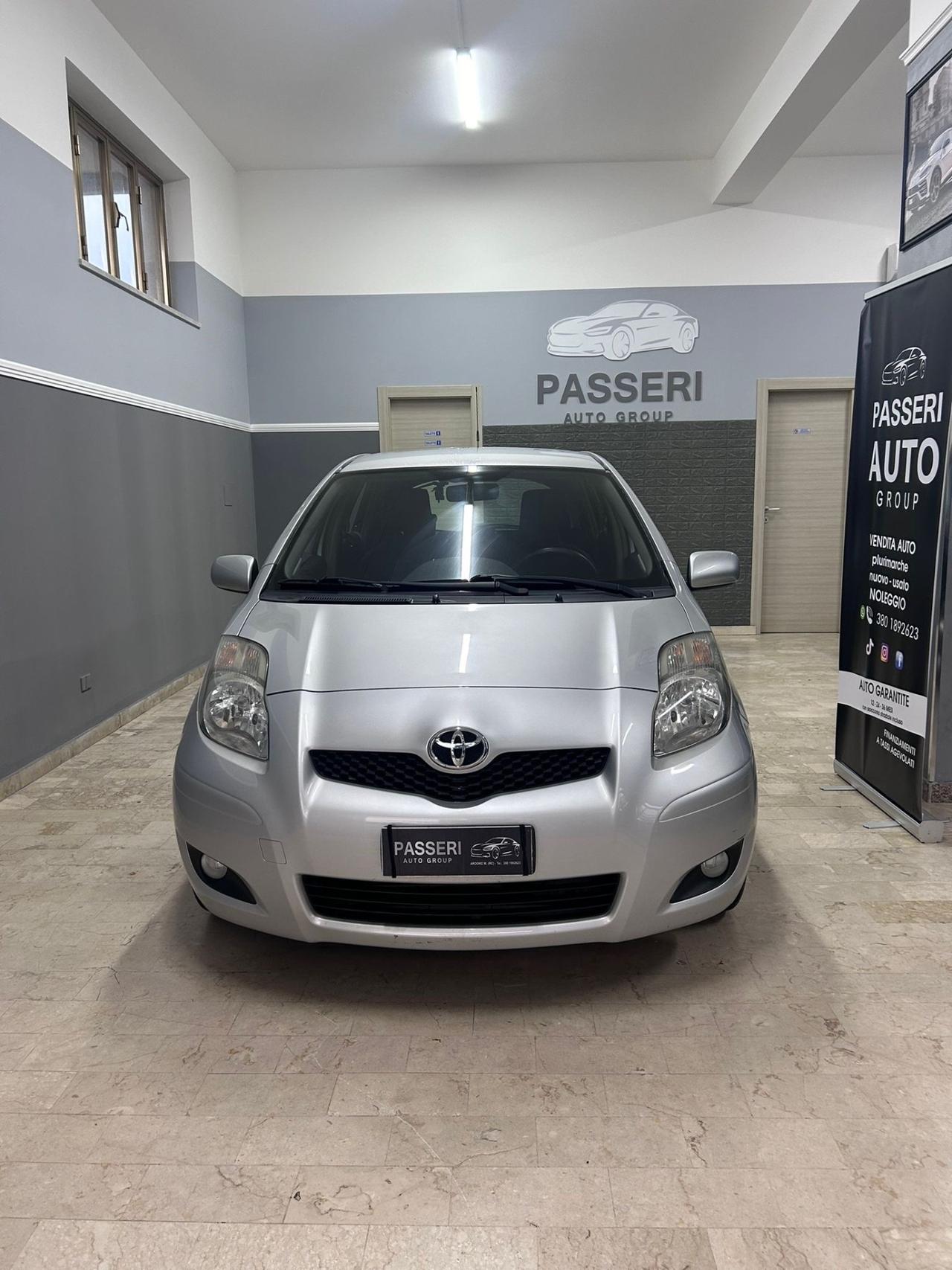 Toyota Yaris 1.4 D-4D DPF 5 porte Sol