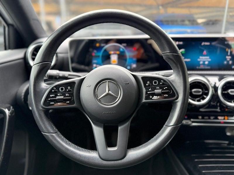 Mercedes-Benz Classe A A 180 d Automatic Business Extra