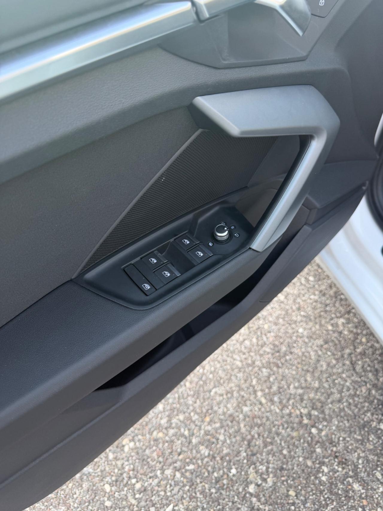Audi A3 SPB TFSI 110 kW S tronic Business Advanced