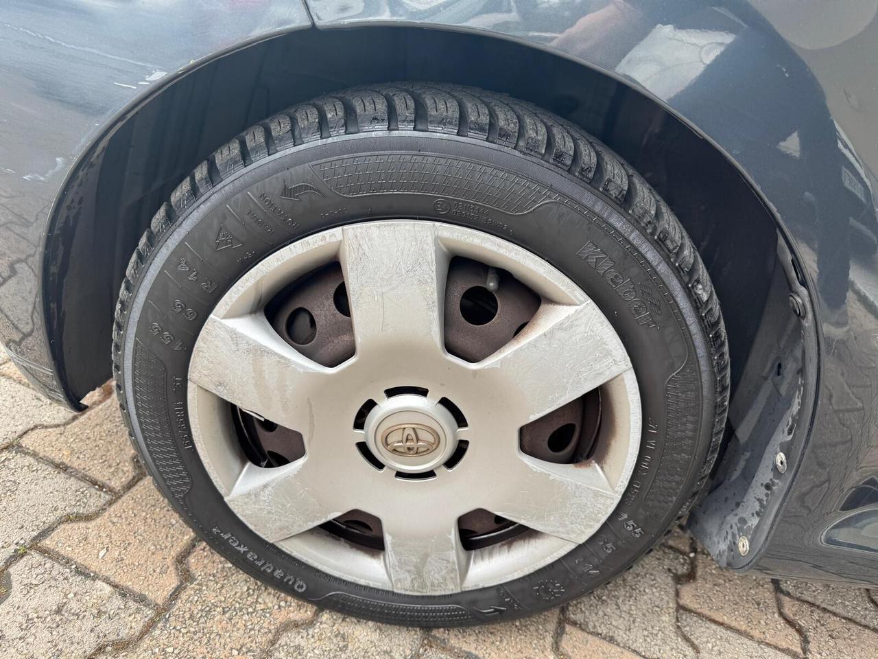 Toyota Aygo 1.0 12V VVT-i 3 porte Sol