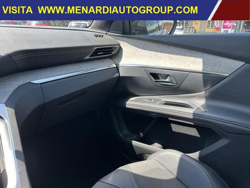 Peugeot 3008 PureTech Turbo 130 GT 17.700 KM!!