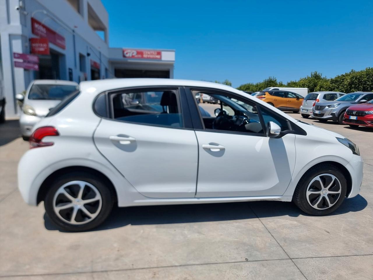 Peugeot 208 BENZINA 68CV 5 porte Access