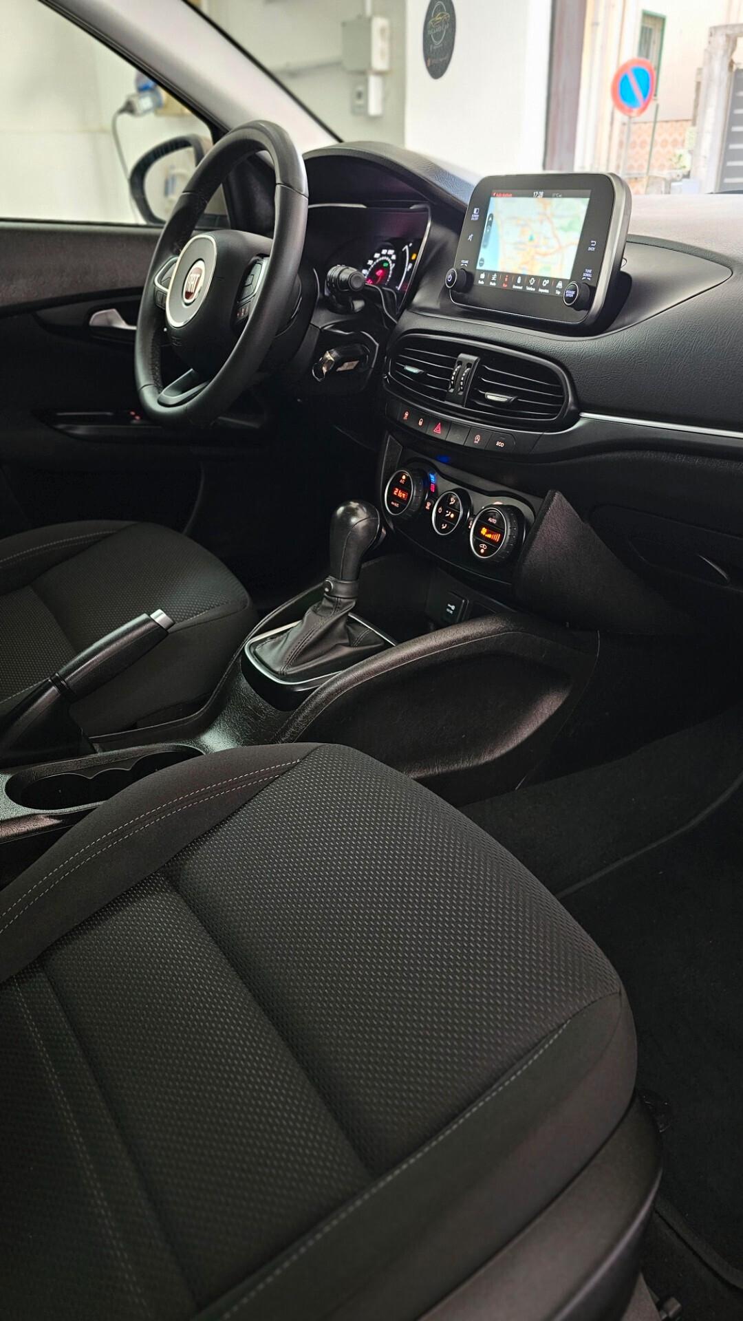 Fiat Tipo 1.6 Mjt S&S DCT 5 porte Lounge