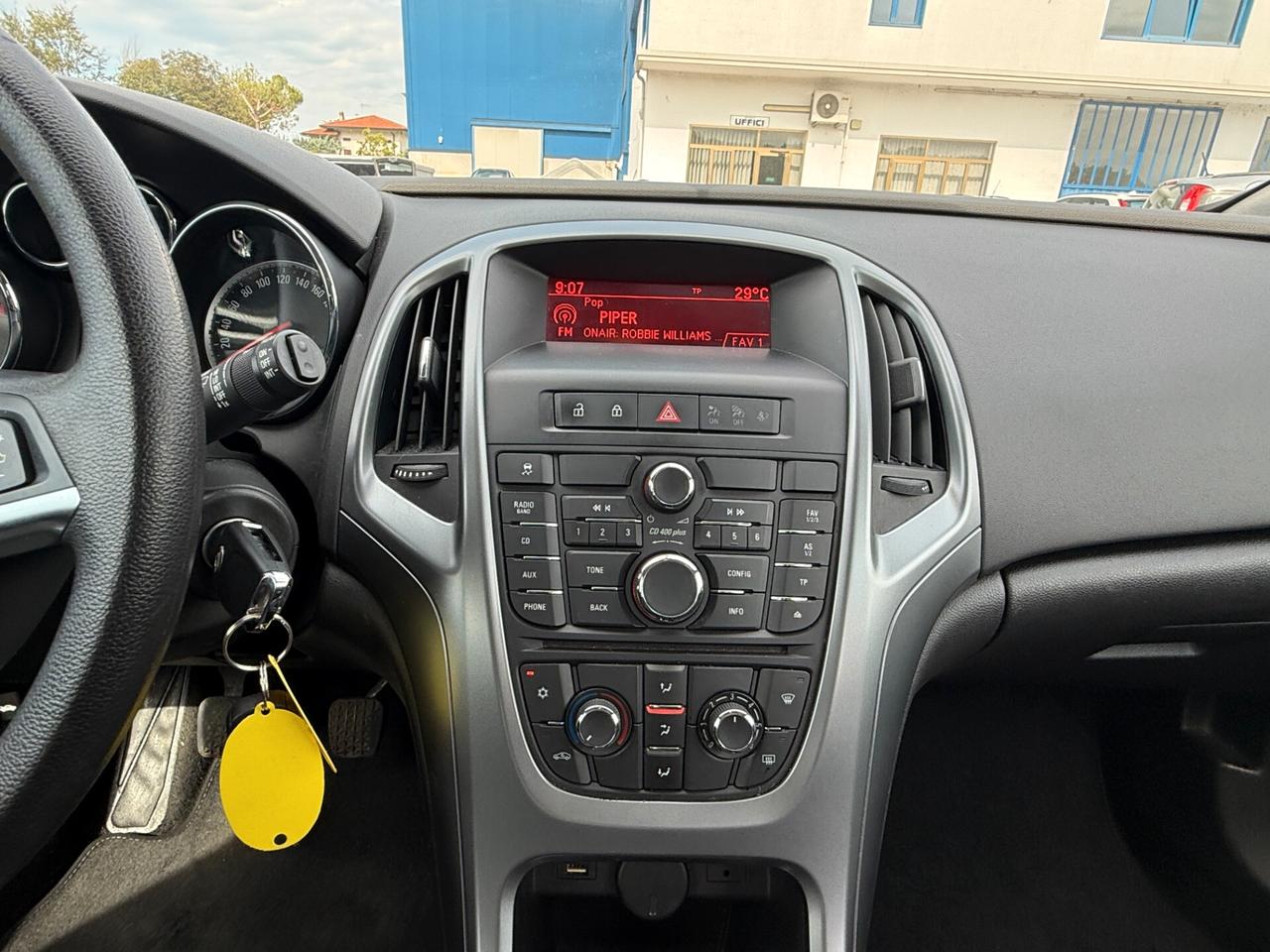 Opel Astra 1.4 100CV 4 porte Elective