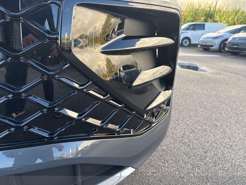 Volkswagen Tayron 2.0 TDI SCR R-LINE PLUS 193 CV DSG 4MOTION