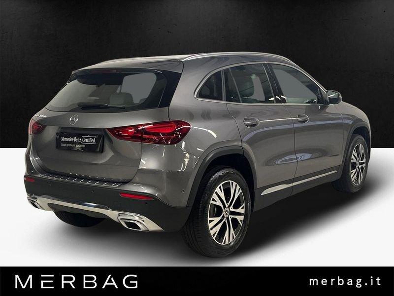 Mercedes-Benz GLA 180 d Automatic Business Extra