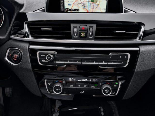 BMW X1 sDrive16d X-line Pelle Tweed Navigatore