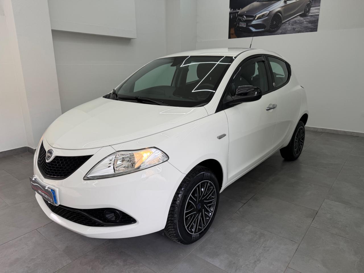 Lancia Ypsilon 0.9 TwinAir metano gold 2019