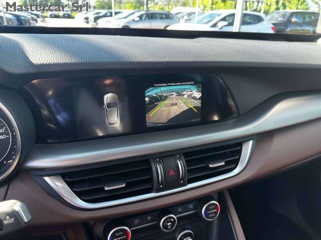 ALFA ROMEO Stelvio Stelvio 2017 2.2 t Executive Q4 210cv auto FM599ZJ