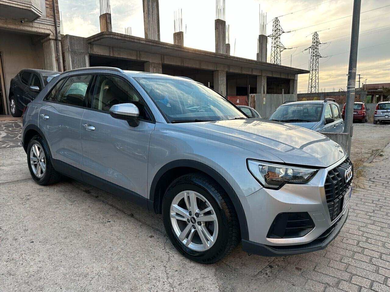 Audi Q3 35 2.0 Tdi 150cv Quattro S-tronic
