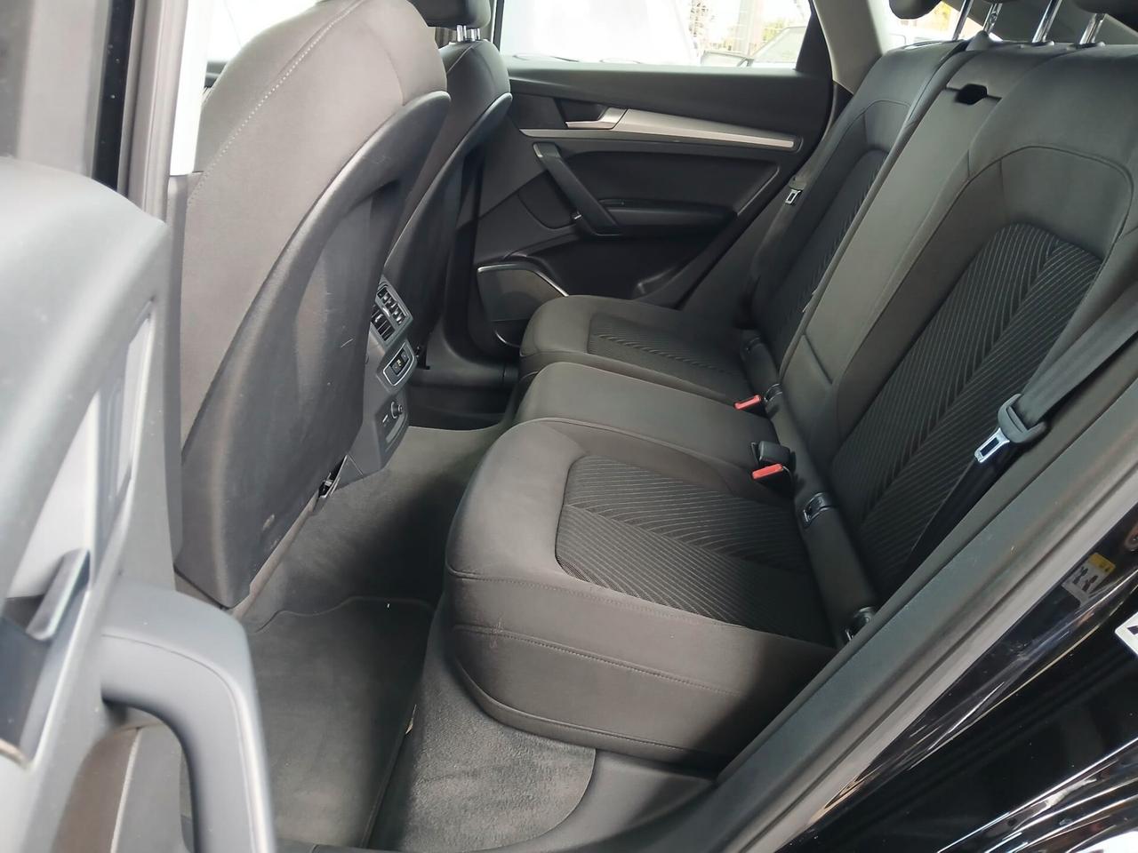 Audi Q5 40 TDI 204 CV quattro S tronic Business Advanced