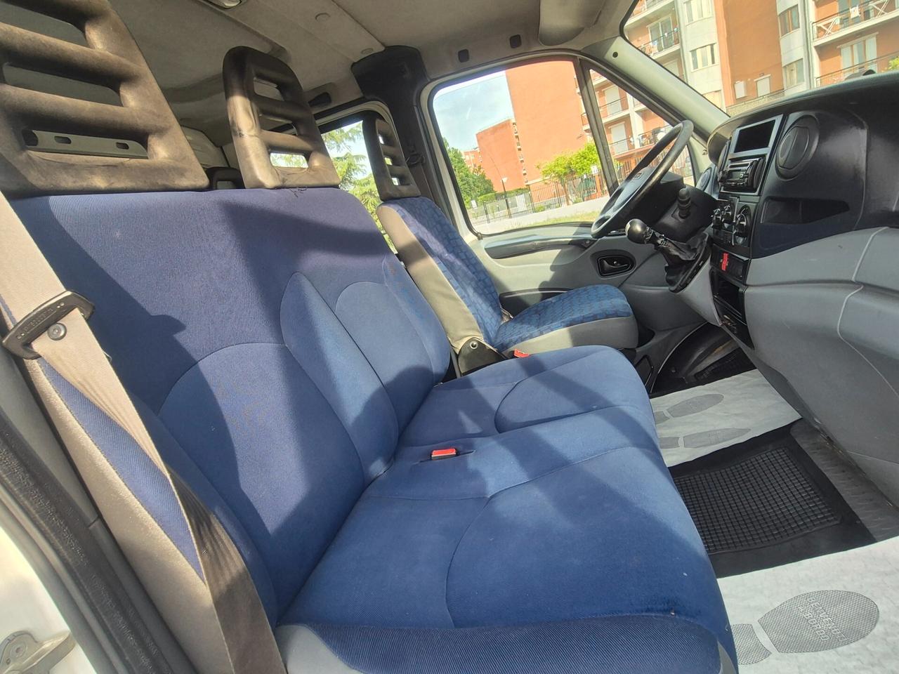Iveco Daily 35C12 2.3 115cv gemellato ribaltabile trilaterale 08