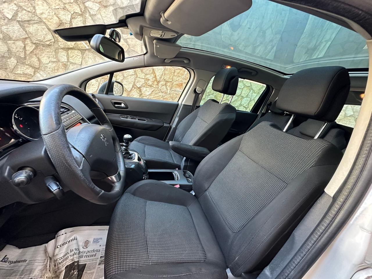 Peugeot 5008 1.6 VTi 120CV Tecno