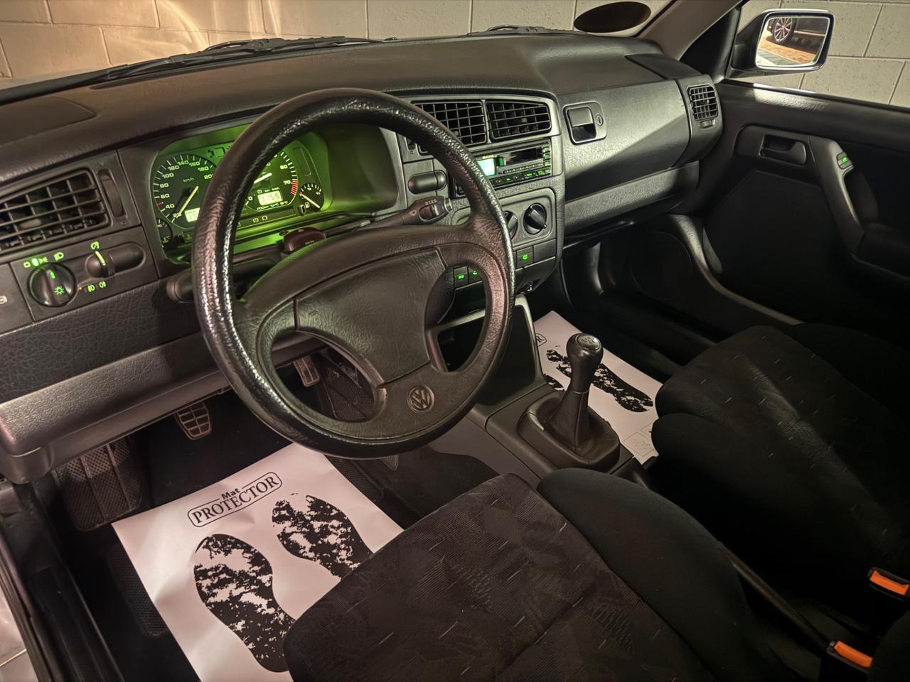 Volkswagen Golf GTI 2.0 16V ASI ORO E CRS