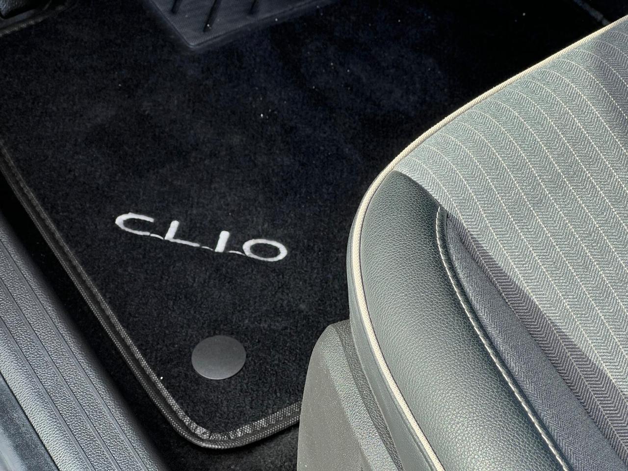 Renault Clio TCe 90 CV 5 porte Techno