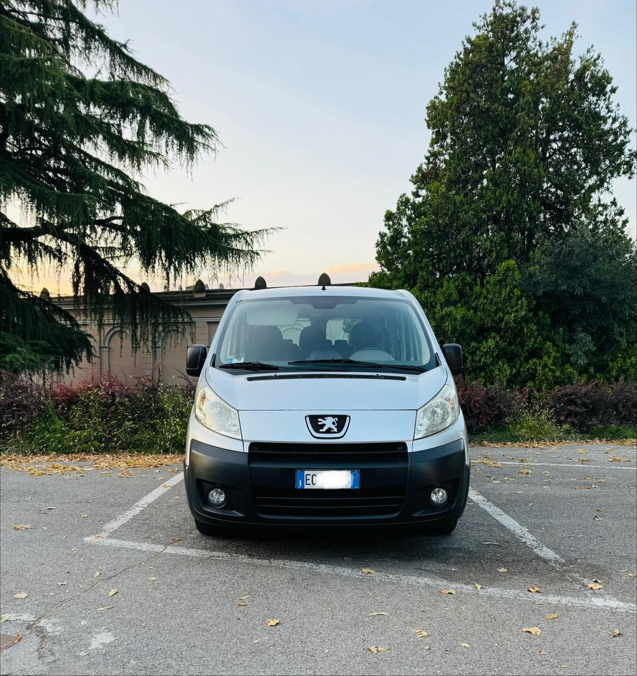 Peugeot Expert Tepee Mix 2.0 HDi 163CV FAP PC Premium Vetrato