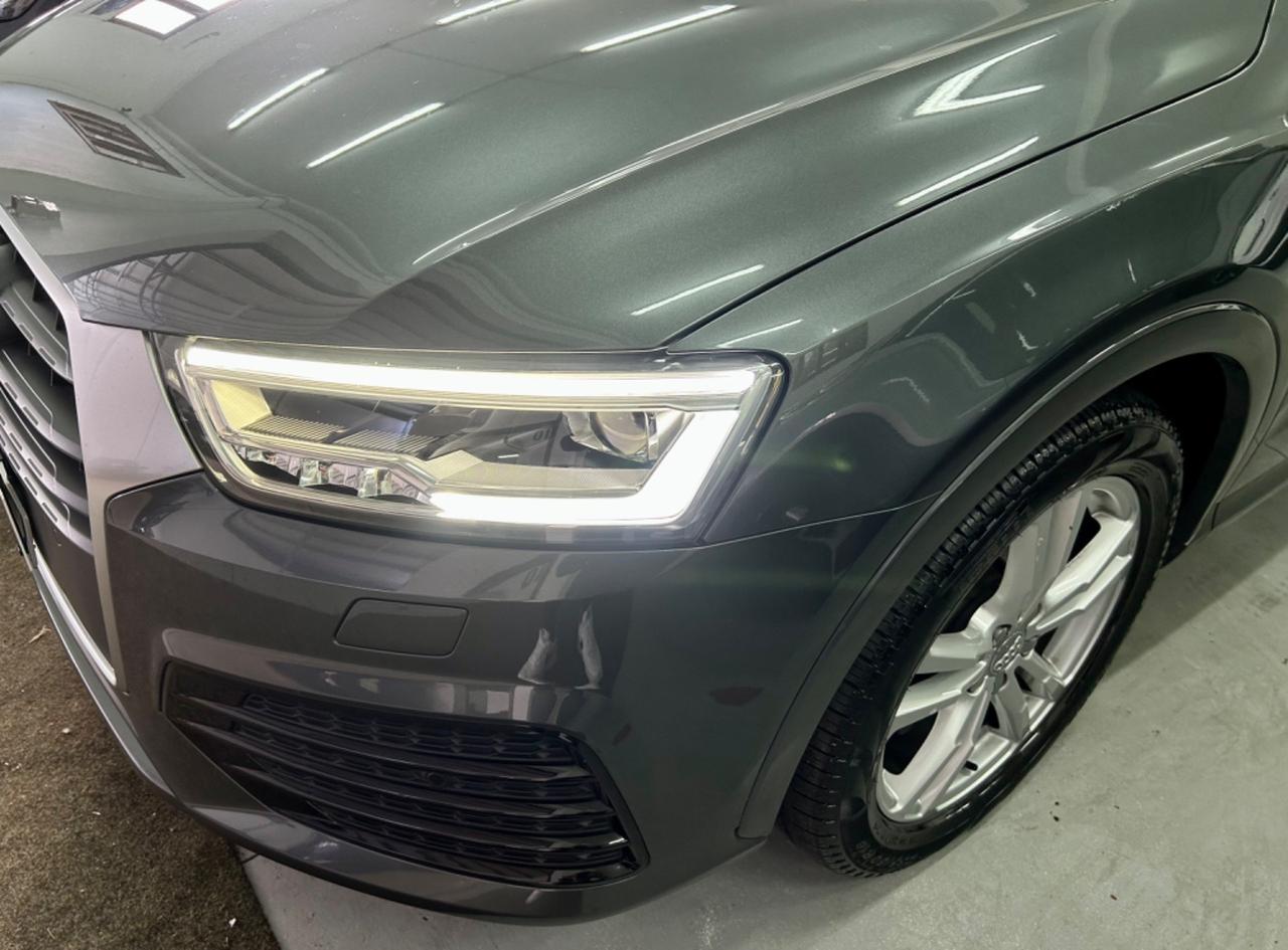 AUDI Q3 2.0 TDI S tronic S-Line FULL FINANZIABILE