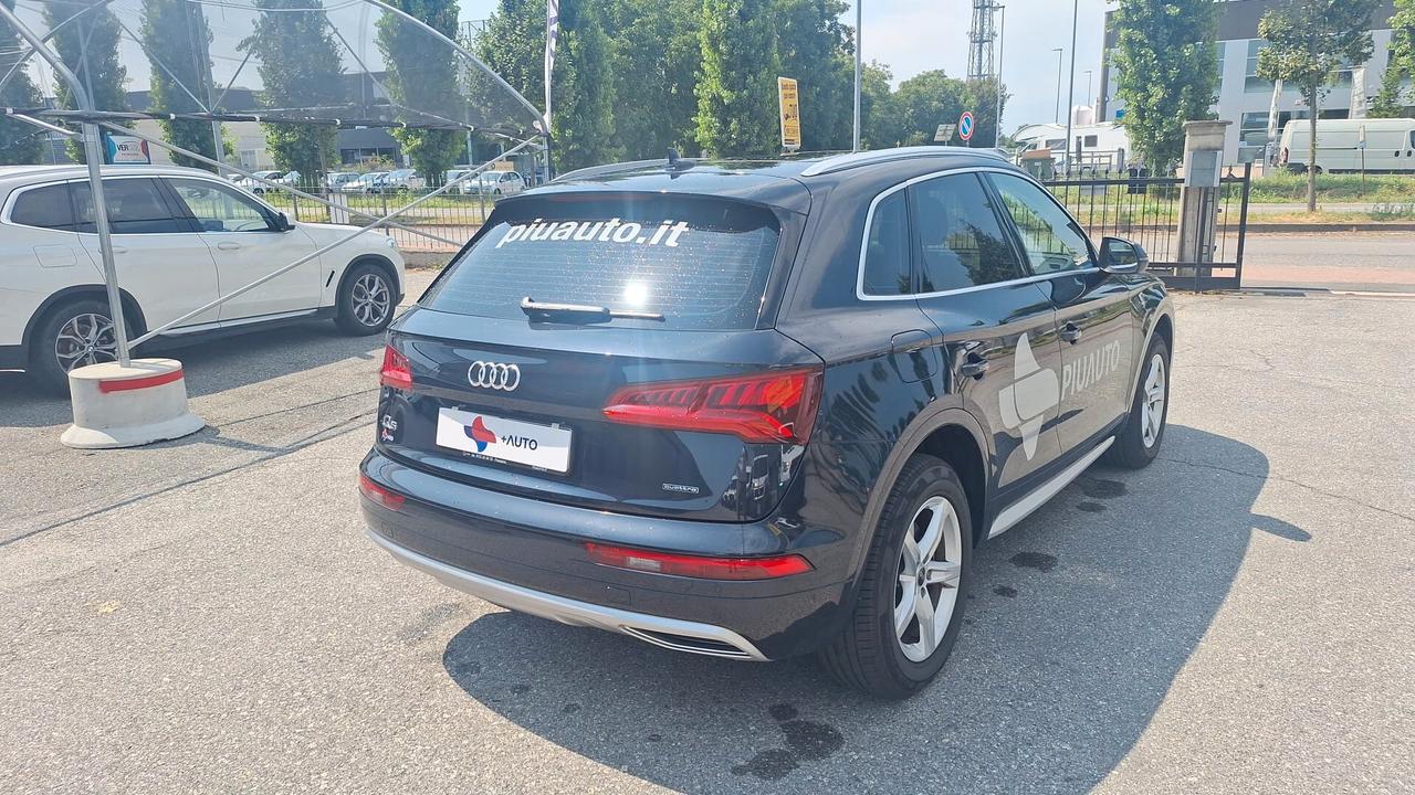 Audi Q5 45 TFSI quattro S tronic Business Sport